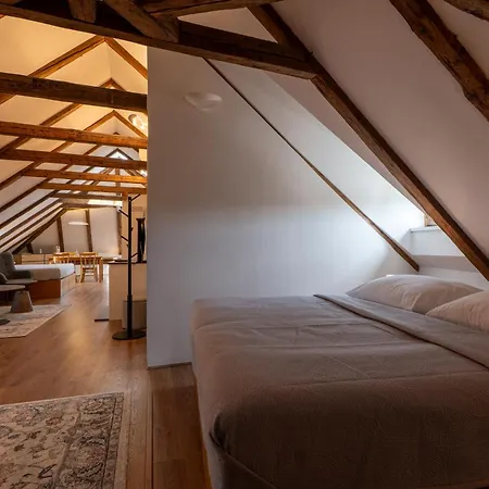 Latran 98 By Lh Aparthotel Český Krumlov