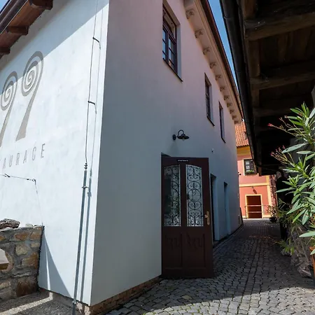 Latran 98 By Lh Český Krumlov
